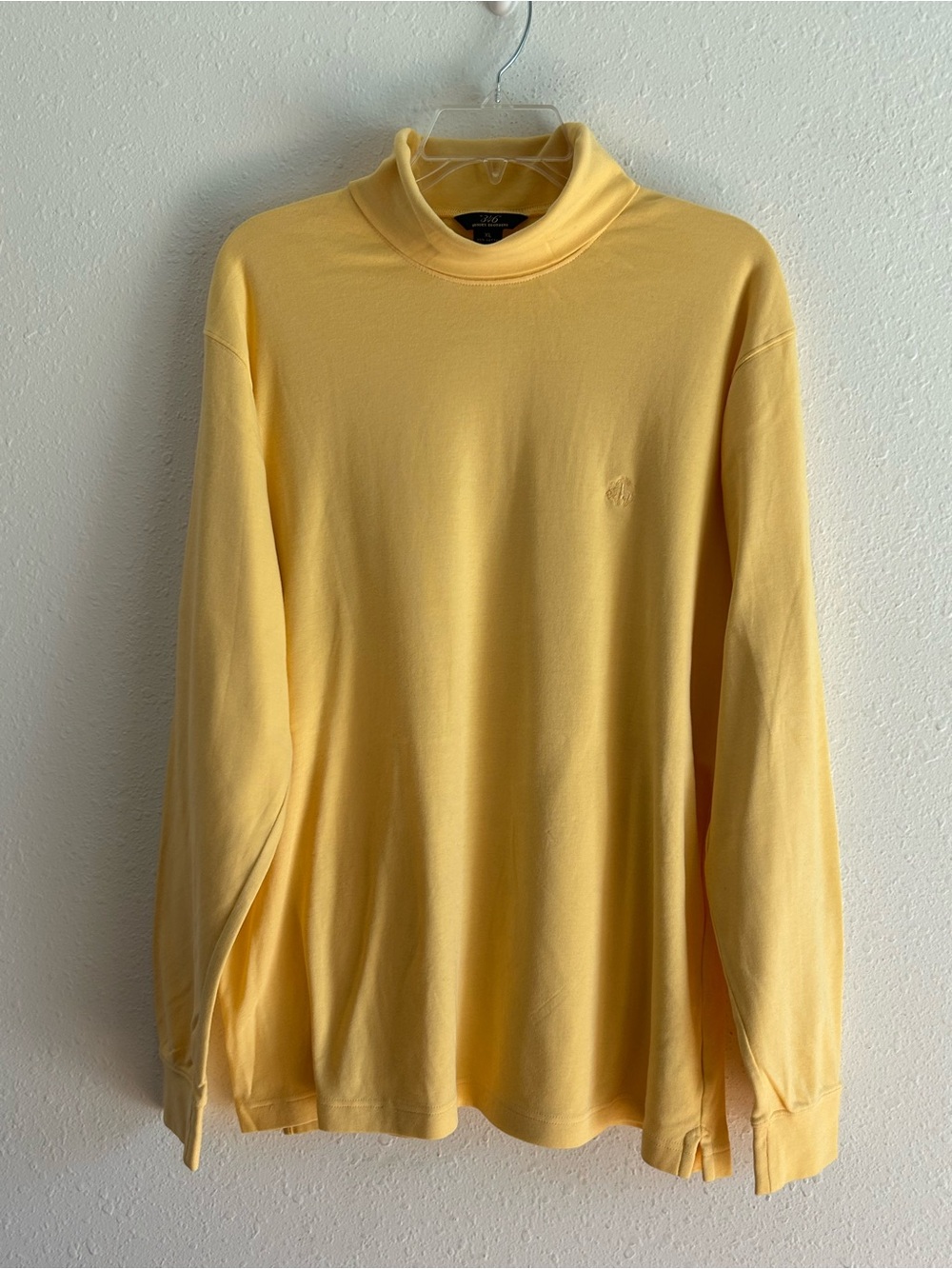 Brooks Brothers 346 Turtleneck Shirt Men’s XL Yellow Cotton Embroidered Logo